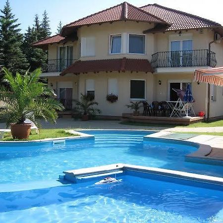Happy Sun Medences Apartman شيوفوك المظهر الخارجي الصورة
