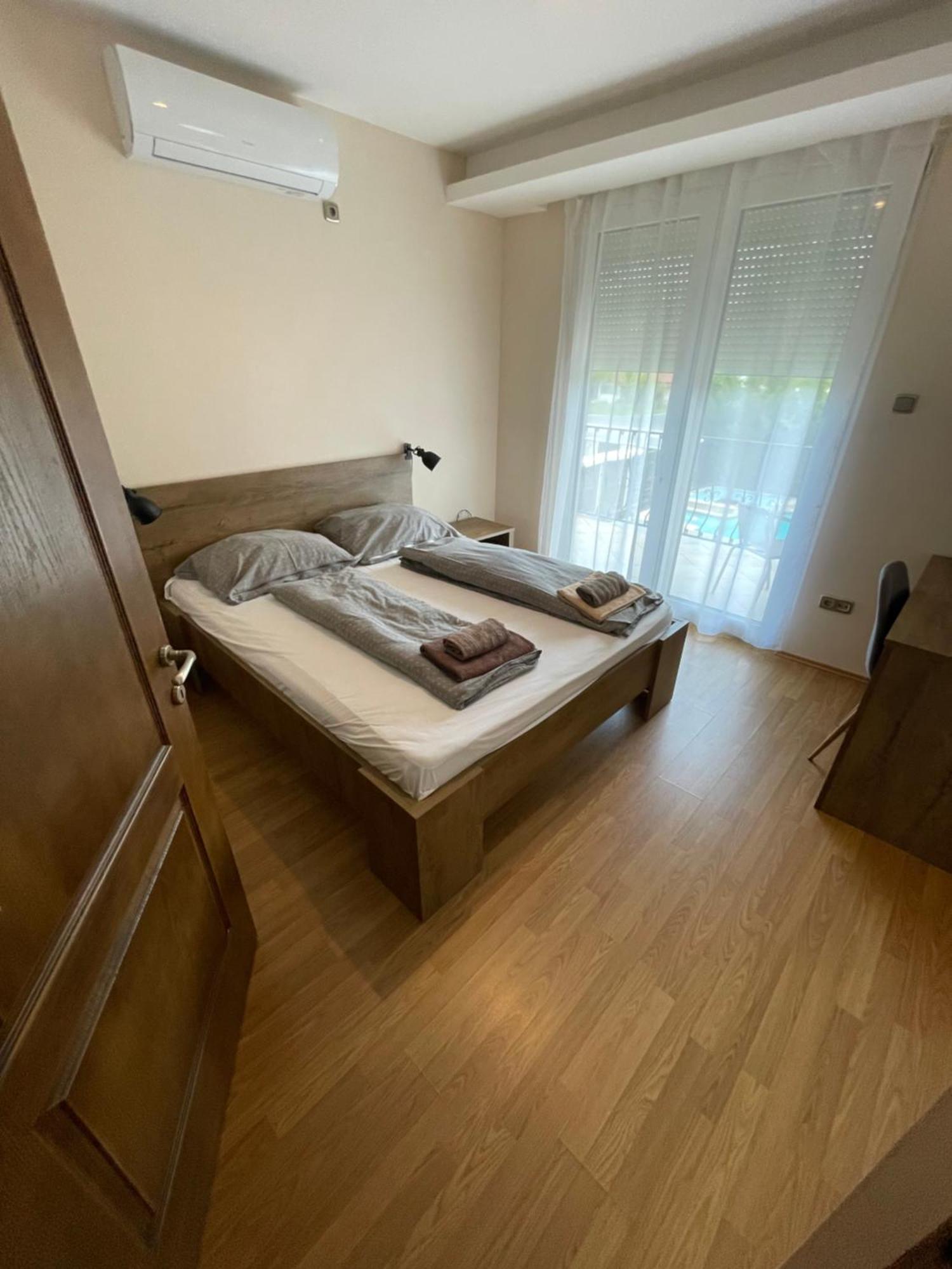 Happy Sun Medences Apartman شيوفوك المظهر الخارجي الصورة