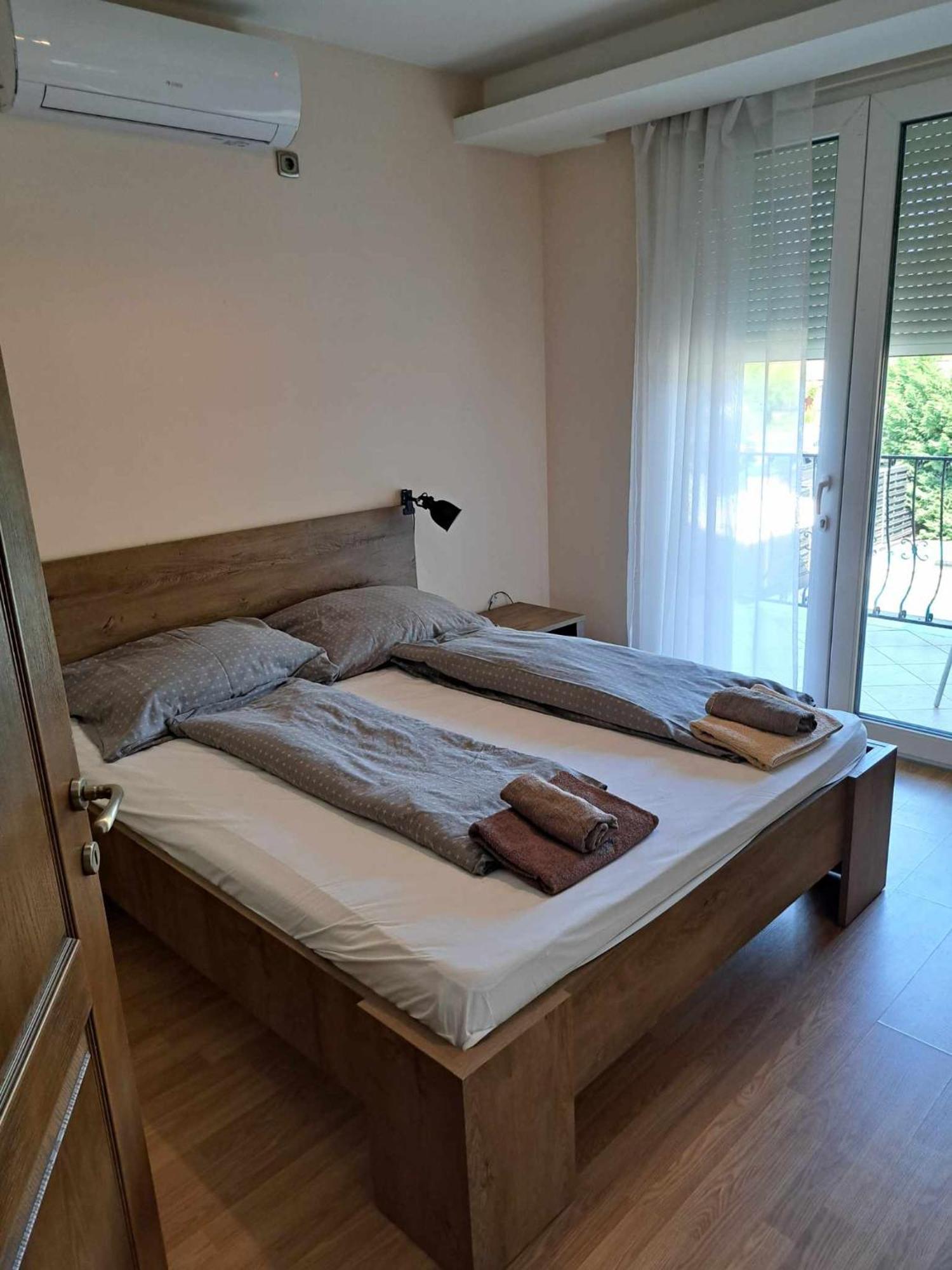 Happy Sun Medences Apartman شيوفوك المظهر الخارجي الصورة